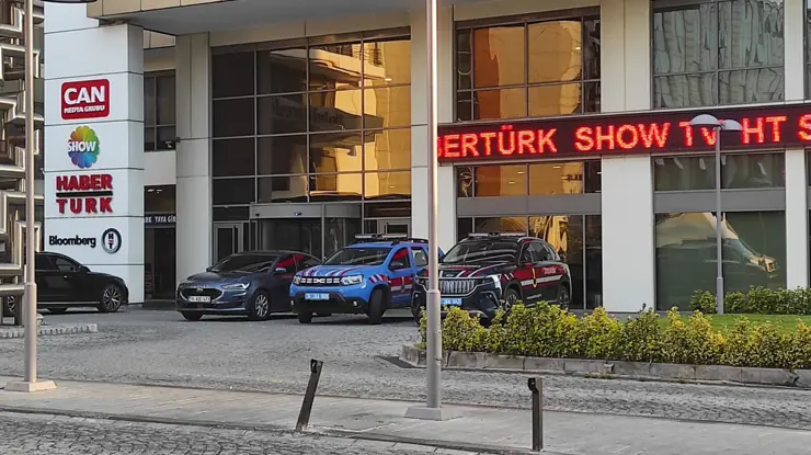 Habertürk ve Show TV'ye el konuldu: Kara para aklama ve kaçakçılık suçlaması Habertürk ve Show TV'ye el konuldu: Kara para aklama ve kaçakçılık suçlaması