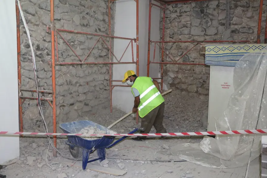 860 yıllık tarihi Cizre Ulu Camisi'ne restorasyon 5