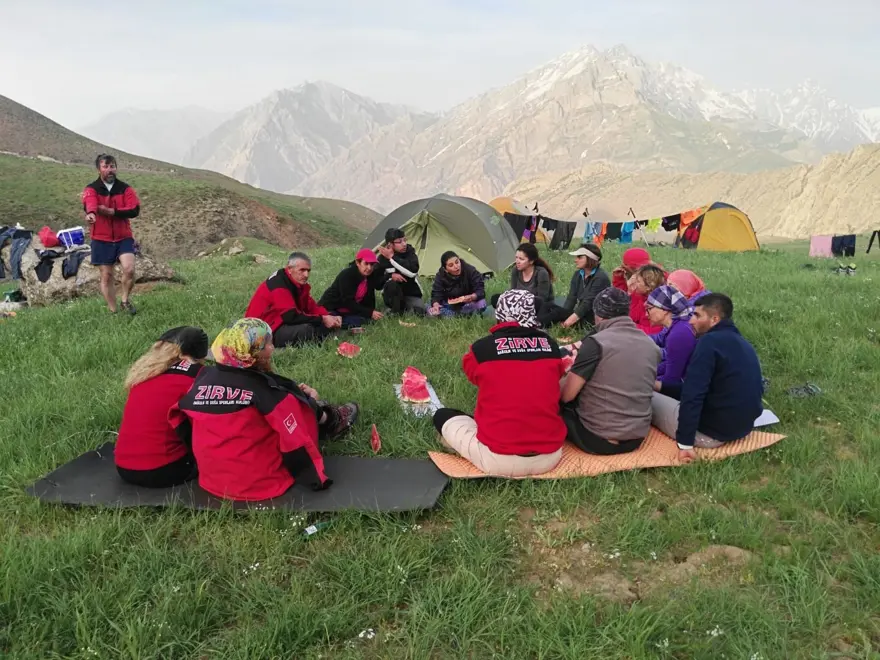 cilo sat dağları, hakkari dağları, hakkari dağcılık, hakkari cilo tırmanışı 6
