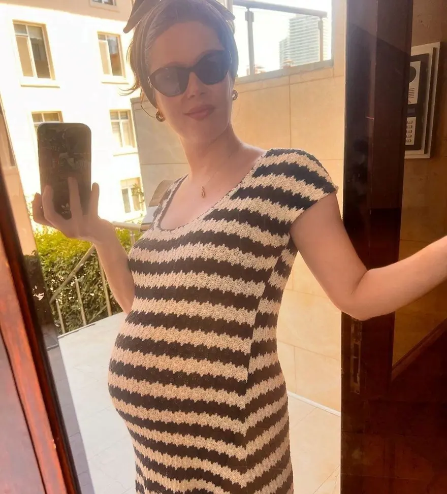 Taze anne Burcu Biricik'ten kızı Luna'yla paylaşım 5