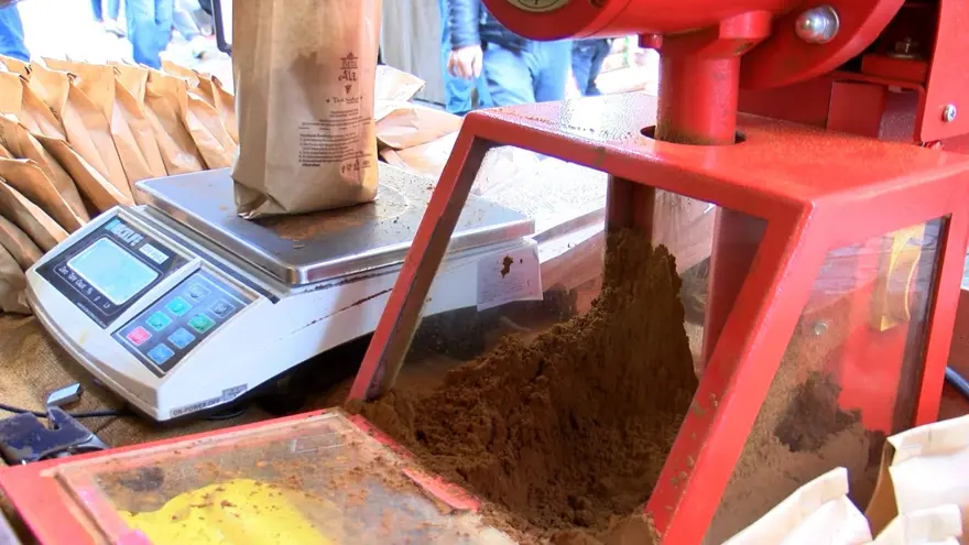 YARIM KİLO İSTEYENE 100 GRAM 3