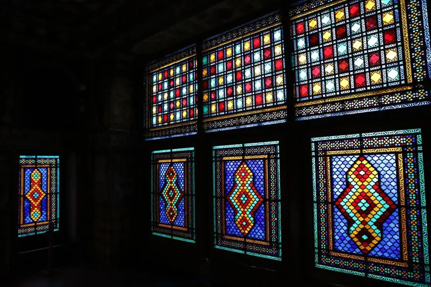 Azerbaycan'ın UNESCO Dünya Miras Listesi'ndeki Şeki Han Sarayı turist akınına uğruyor 17