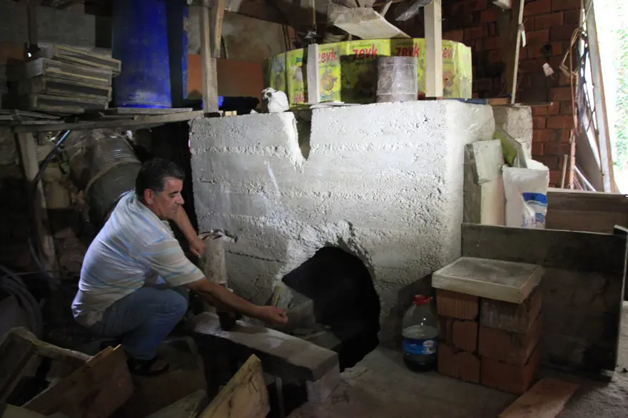 Bin rakımlı tepede zamana meydan okuyan 9 asırlık su değirmeni 11