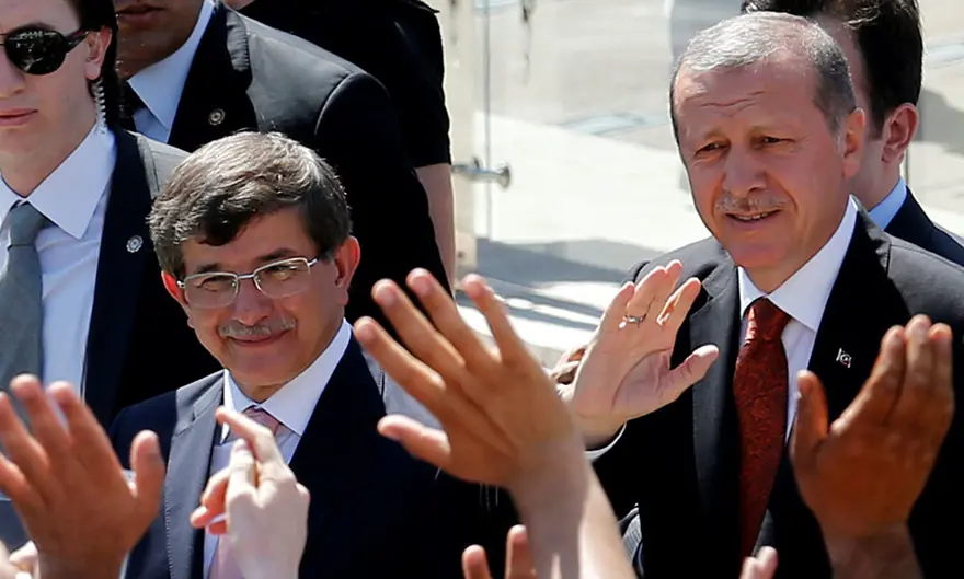Erdoğan - Davutoğlu görüşmesi ve kongre kararı dünya basınında 2