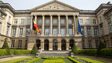 Düzensiz göçle ilgili endişeler Belçika'yı bölünmenin eşiğine getirdi