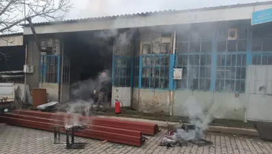 Sobayı tutuştururken tiner bidonunun patlamadı