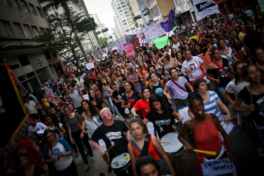 Kadınlardan yılbaşı katliamına protesto 10