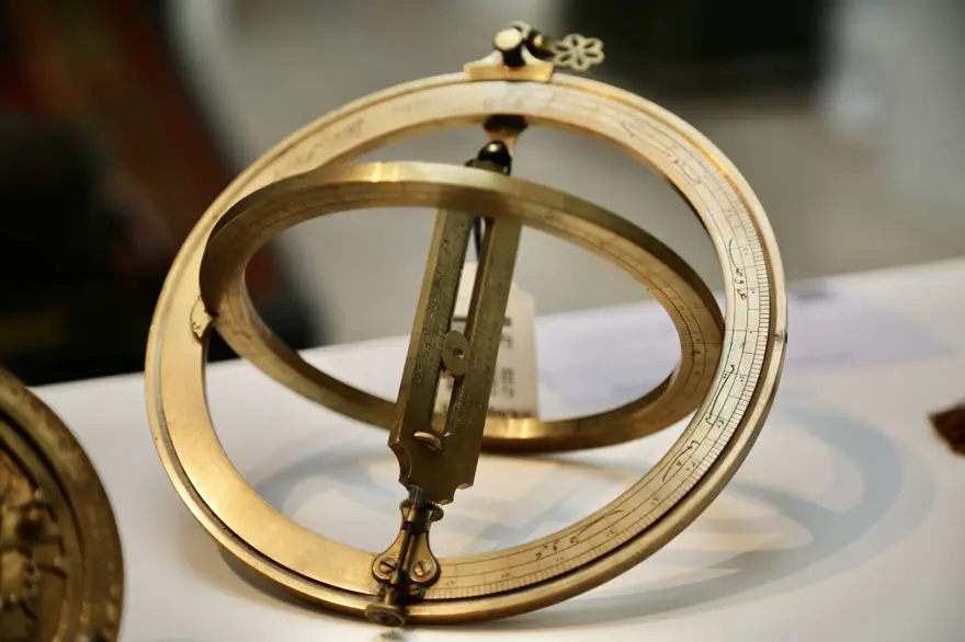 İngiltere'de satışa sunulacak Kanuni Sultan Süleyman portresinden ayrıntılar 16 İngiltere'de satışa sunulacak Kanuni Sultan Süleyman portresinden ayrıntılar 16