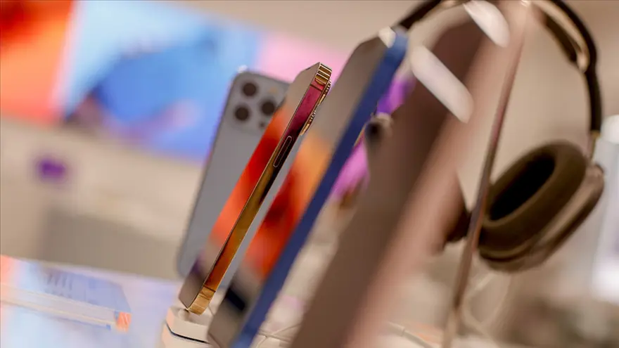 YURT DIŞINDA TELEFONLAR DAHA UCUZ 1