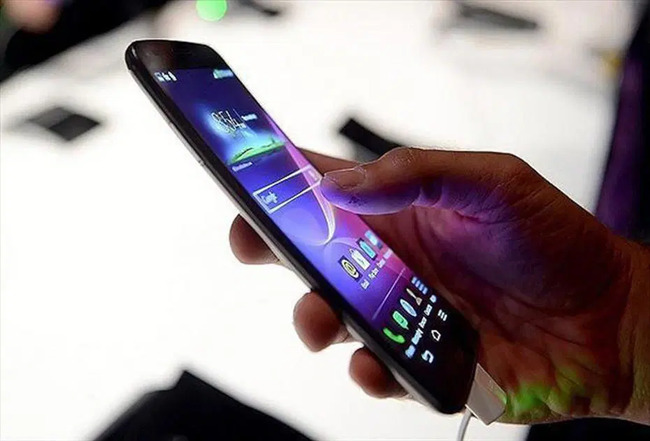 İkinci el telefon şirketinin sitesine ulaşılamadı. Müşteriler panikledi, şirketin patronu konuştu