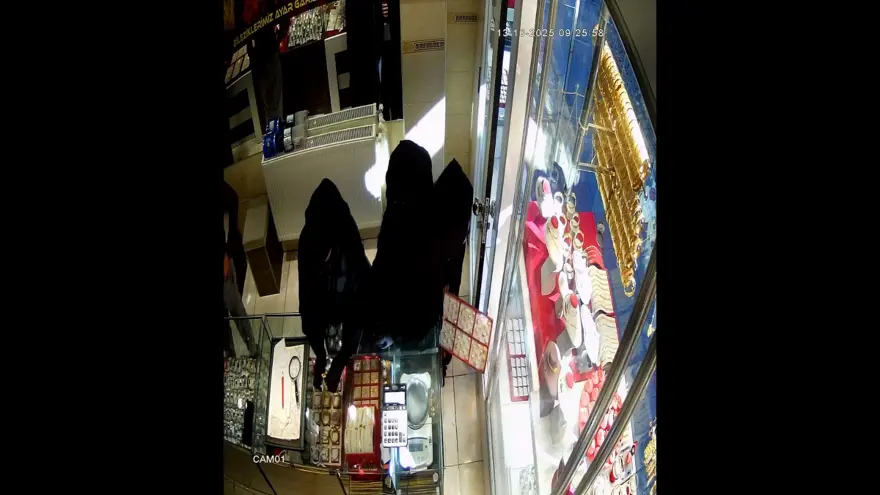 Tarihi Bedesten Çarşısı'nda milyonluk kuyumcu soygunu 3