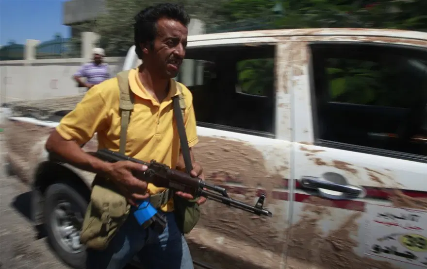 Kaddafi'nin kalesi düştü 75 Kaddafi'nin kalesi düştü 75
