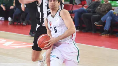 Karşıyaka ile Petkimspor kritik derbide