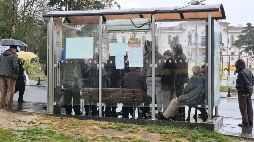 Sağanak aniden bastırdı: Meteoroloji'den uyarı geldi 1