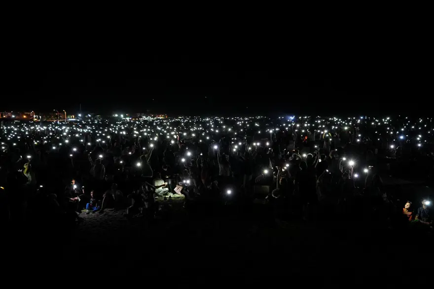 Bursa'da 20 bin kişinin katılımıyla "Perseid meteor yağmuru" izlendi 4