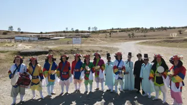Pompeiopolis Antik Kenti'de renkli dans gösterisi