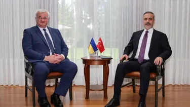 Ukrayna Dışişleri Bakanı Türkiye’de: “Putin, Zelenski’yle görüşmekten kaçınmamalı”