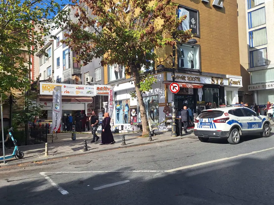 Fatih'te silahlı iş yeri baskını 4