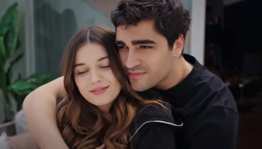 Yalı Çapkını'nda Halis ve Hatice için mutlu son! "En büyük destekçileri Seyran ile Ferit" 15 Yalı Çapkını'nda Halis ve Hatice için mutlu son! "En büyük destekçileri Seyran ile Ferit" 15