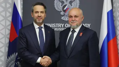 Bakan Bayraktar, Rus mevkidaşı ile görüştü