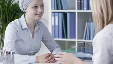 "Kanser tedavisi gören hastalar corona virüse karşı daha dikkatli olmalı"