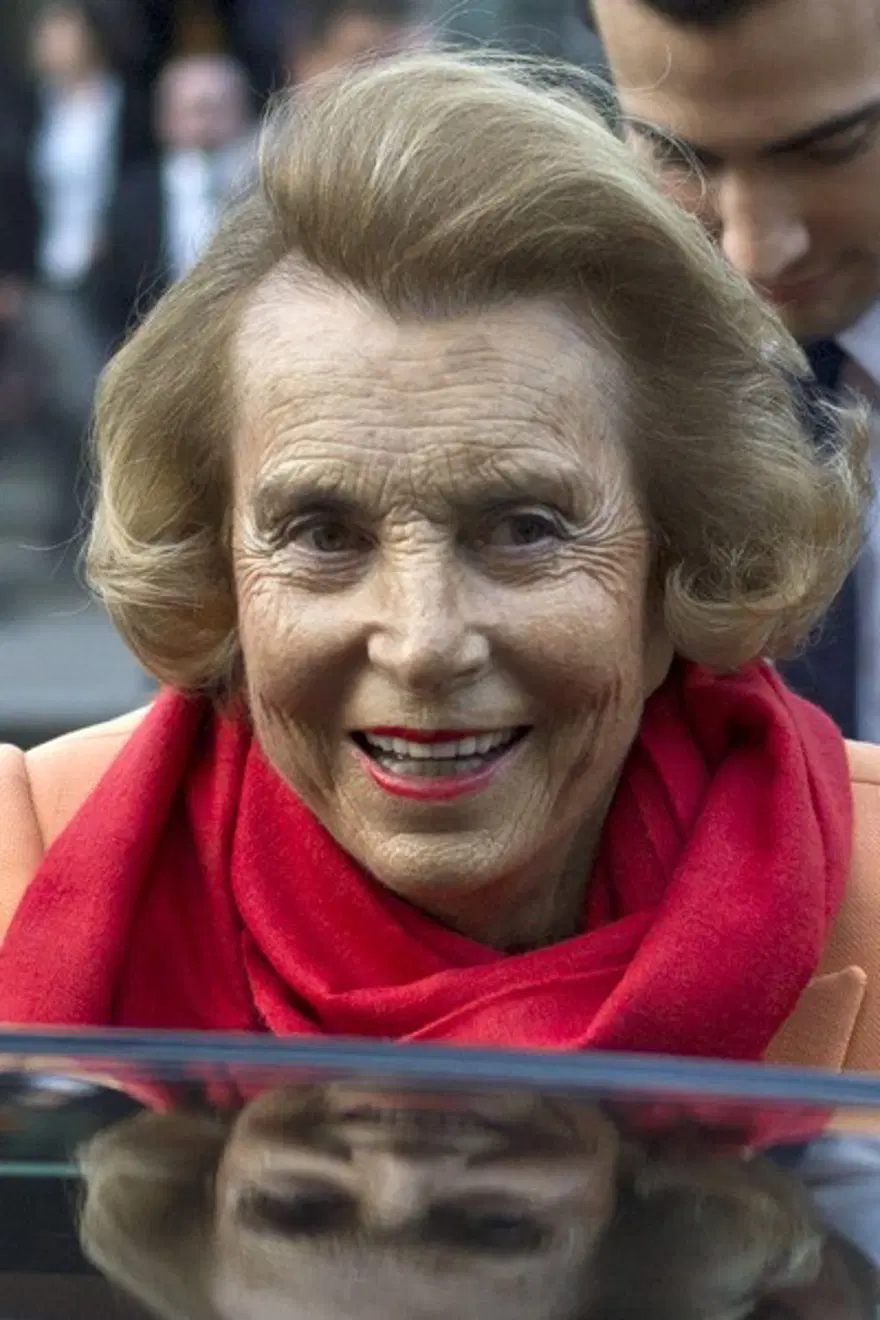 9) Liliane Bettencourt ve ailesi 8