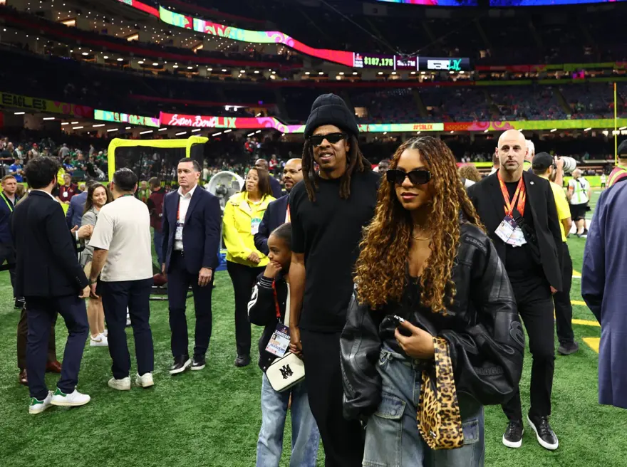 Dünyaca ünlü yıldızların akın ettiği Super Bowl'da şampiyon belli oldu 14