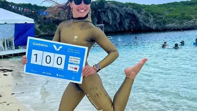 Tek nefesle 100 metreye daldı çıktı: Şahika Ercümen o anları NTV'ye anlattı