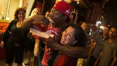 Ömür boyu bedava yiyecek