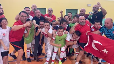 Down Sendromlu Futsal Milli Takımı finale yükseldi