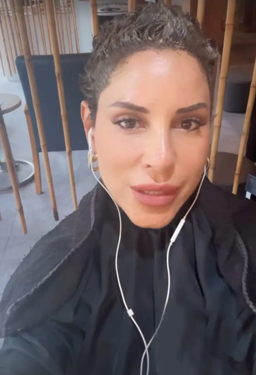 Meme kanseriyle mücadele eden Irmak Ünal kuaförden paylaştı 4 Meme kanseriyle mücadele eden Irmak Ünal kuaförden paylaştı 4