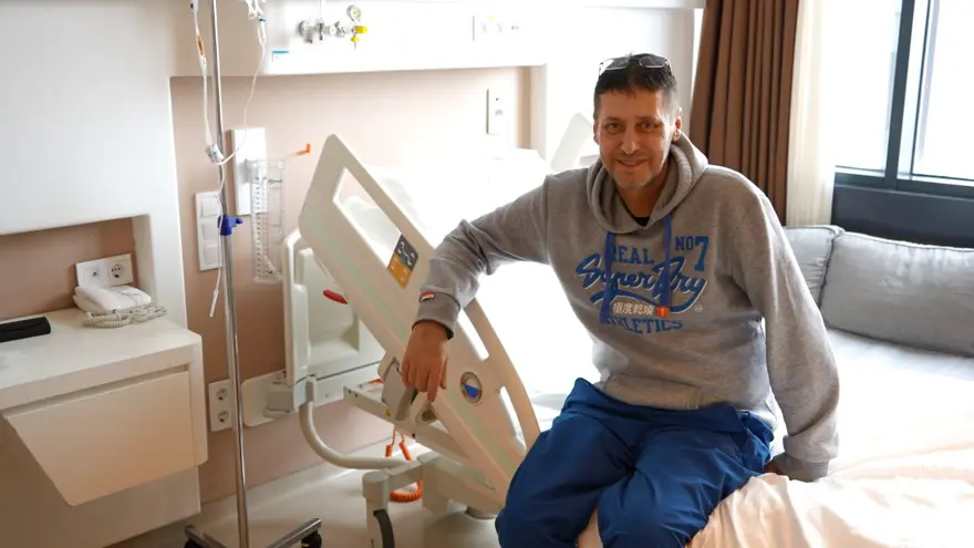 'Halsizim' diye gittiği hastanede 12 santimetrelik dev kitleyle karşılaştı: Neredeyse böbreğinden oluyordu 'Halsizim' diye gittiği hastanede 12 santimetrelik dev kitleyle karşılaştı: Neredeyse böbreğinden oluyordu