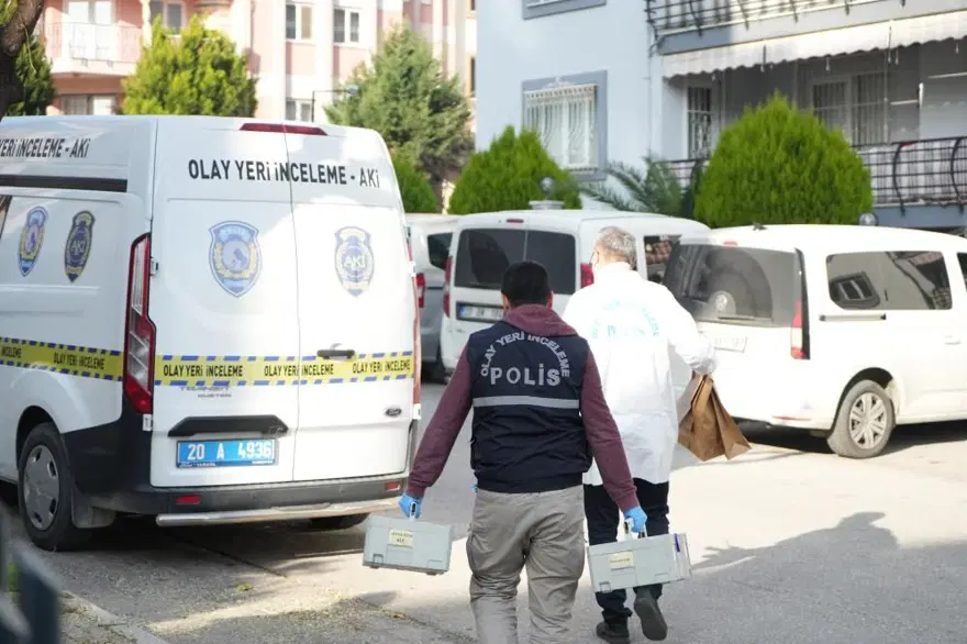 Müdür yardımcısı boğazı kesilmiş halde bulundu 1 Müdür yardımcısı boğazı kesilmiş halde bulundu 1