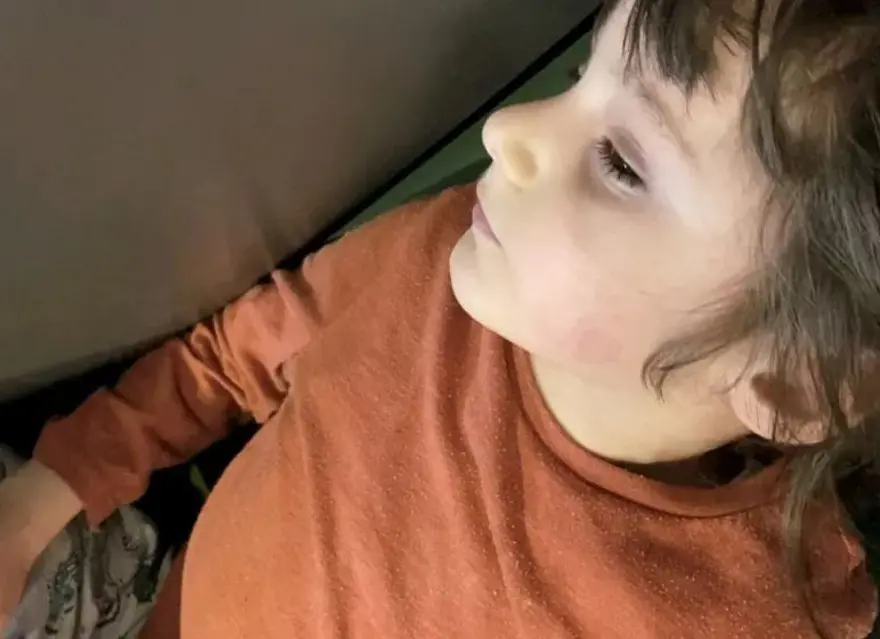 Doktorların ilaç verip eve gönderdiği 4 yaşındaki çocuk öldü 1