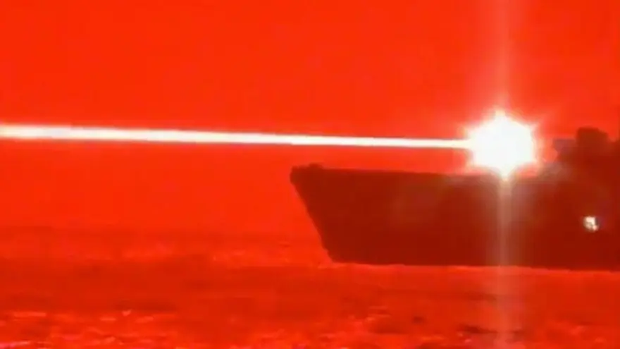 ABD'nin yeni drone'u gün yüzüne çıktı (Kendi füzesini taşıyor) 35