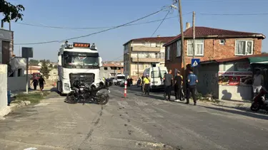 Yolun karşısına geçen kadın TIR'ın altında kaldı