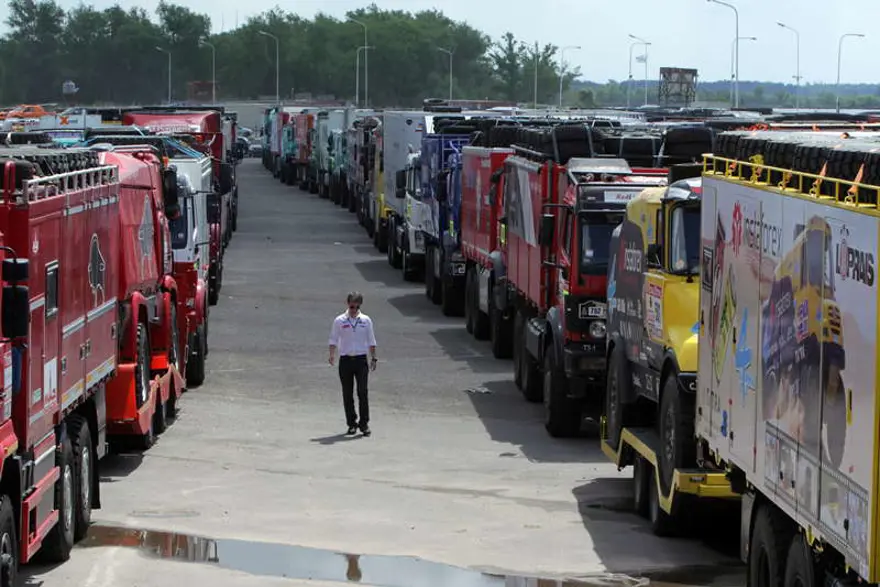 33. Dakar Rallisi 210