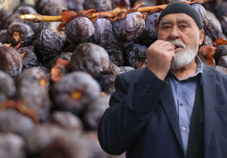 2 yılda 1 doğada kendiliğinden yetişiyor: Tezgahta kilosu 100 TL, çürüyünce yeniyor 