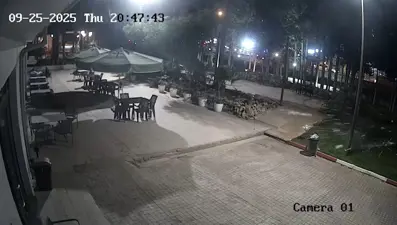 Gökten buz kütlesi düştü