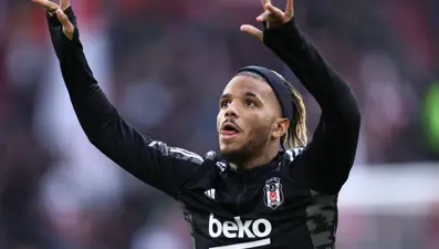 Beşiktaş'ın eski yıldızı Rosier'den çarpıcı itiraflar, ağır sözler: "Sen adam değilsin dedim"