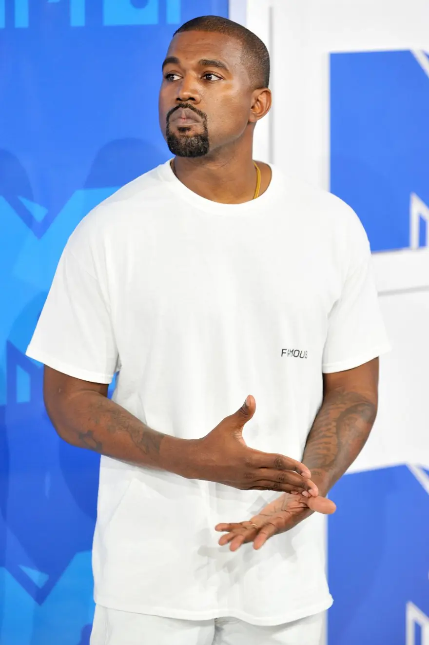 Kanye West’in “Kölelik seçimdi” sözlerine tepki 4