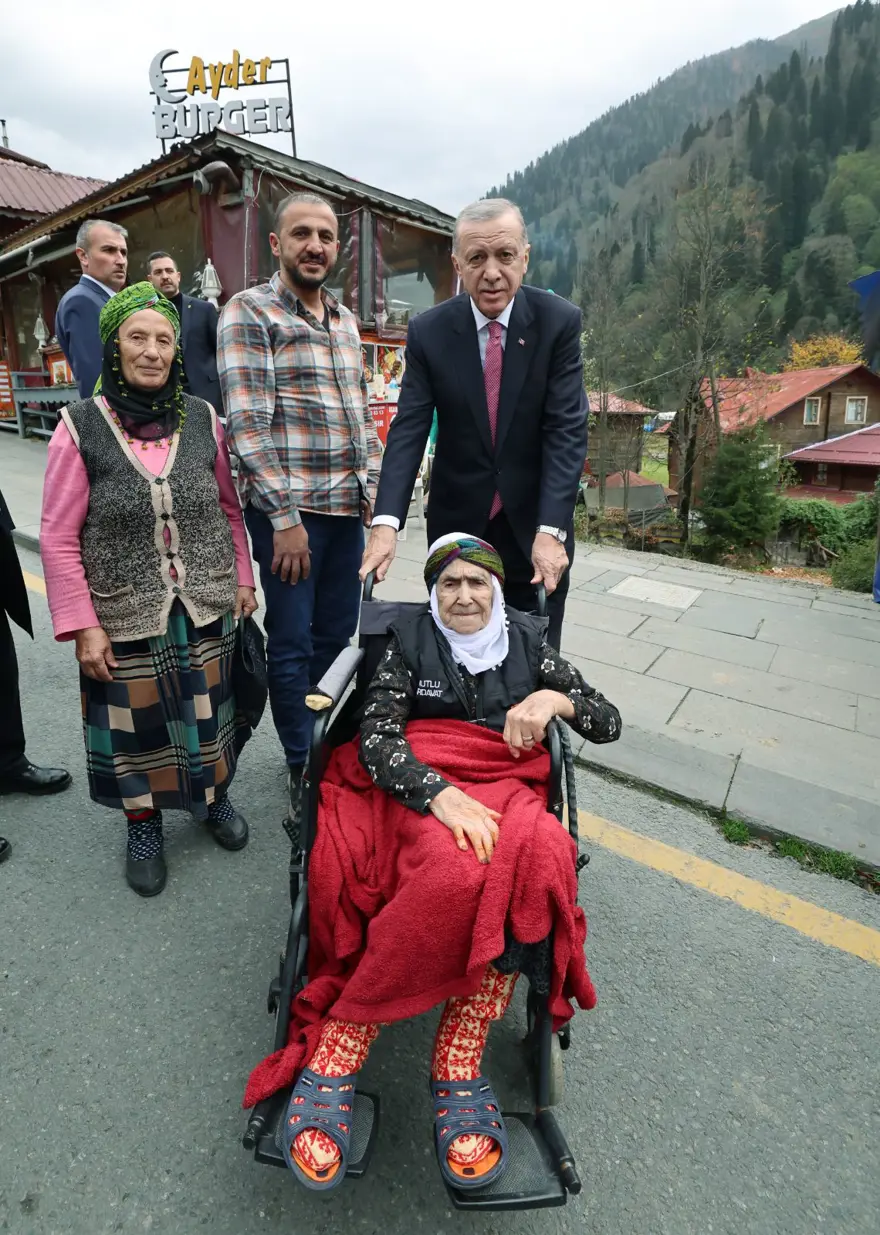 Cumhurbaşkanı Erdoğan, Ayder Yaylası'nda inceleme yaptı 20