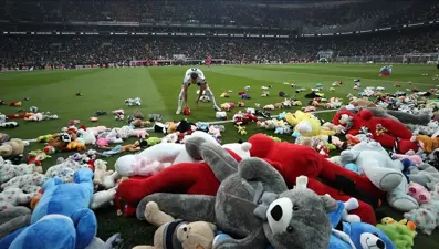 Beşiktaş-Atletico Madrid dostluk maçı bu akşam saat kaçta, hangi kanalda ve şifresiz mi yayınlanacak?