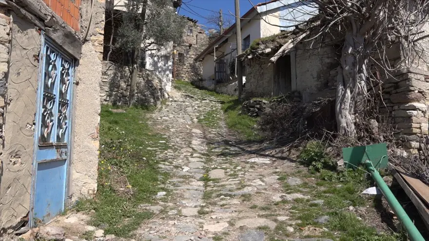 Helenistik dönemde kurulan Attouda Antik Kenti'nde yaşam devam ediyor 6