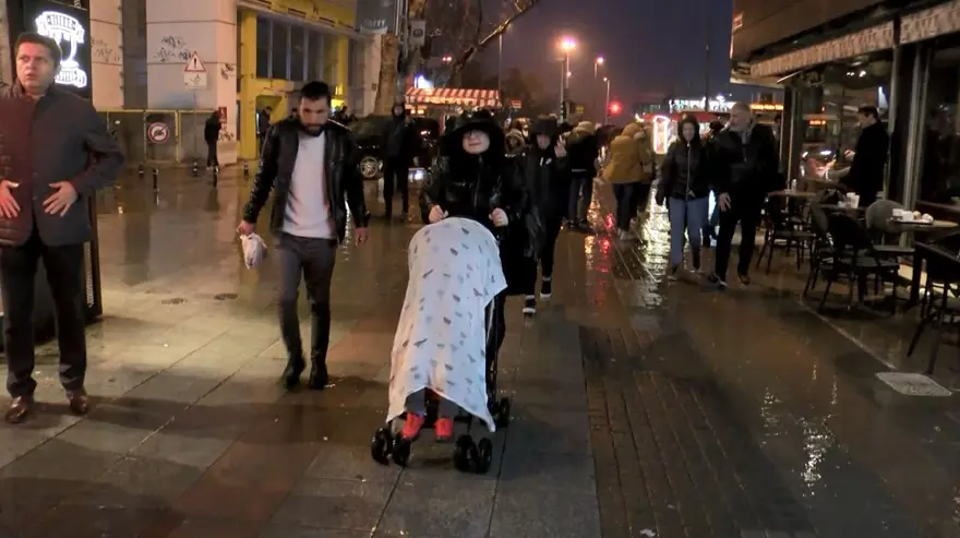 Sağanak yağış İstanbul'da etkili oldu 4