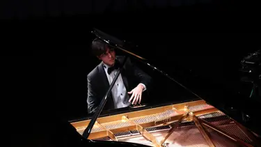 Piyanonun 16 yaşındaki yıldızı Can Saraç Antalya’da