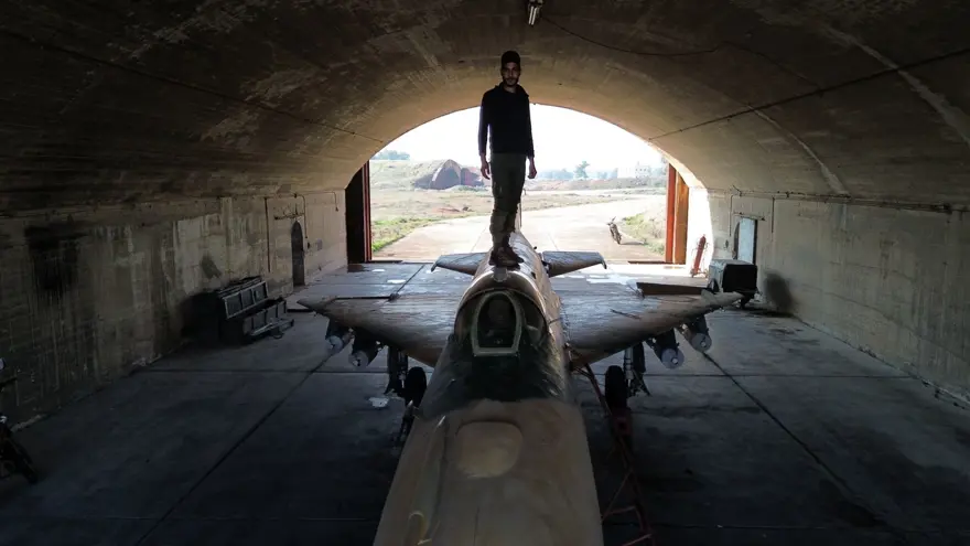 Esad'ın saldırılarda kullandığı uçaklar! Hama Hava Üssü görüntülendi 13 Esad'ın saldırılarda kullandığı uçaklar! Hama Hava Üssü görüntülendi 13