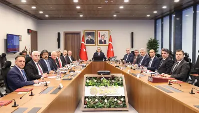 Sahipsiz sokak hayvanları: Bakan Yerlikaya 51 ilin valisiyle video konferans gerçekleştirdi