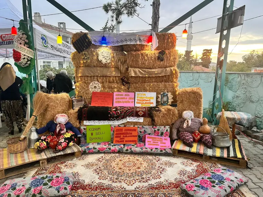 2 bin kişi katıldı: Davul zurna eşliğinde şalvar gecesi 2