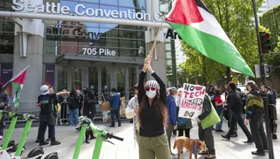 Microsoft'ta İsrail krizi: Çalışanlar kelepçelenerek çıkarıldı